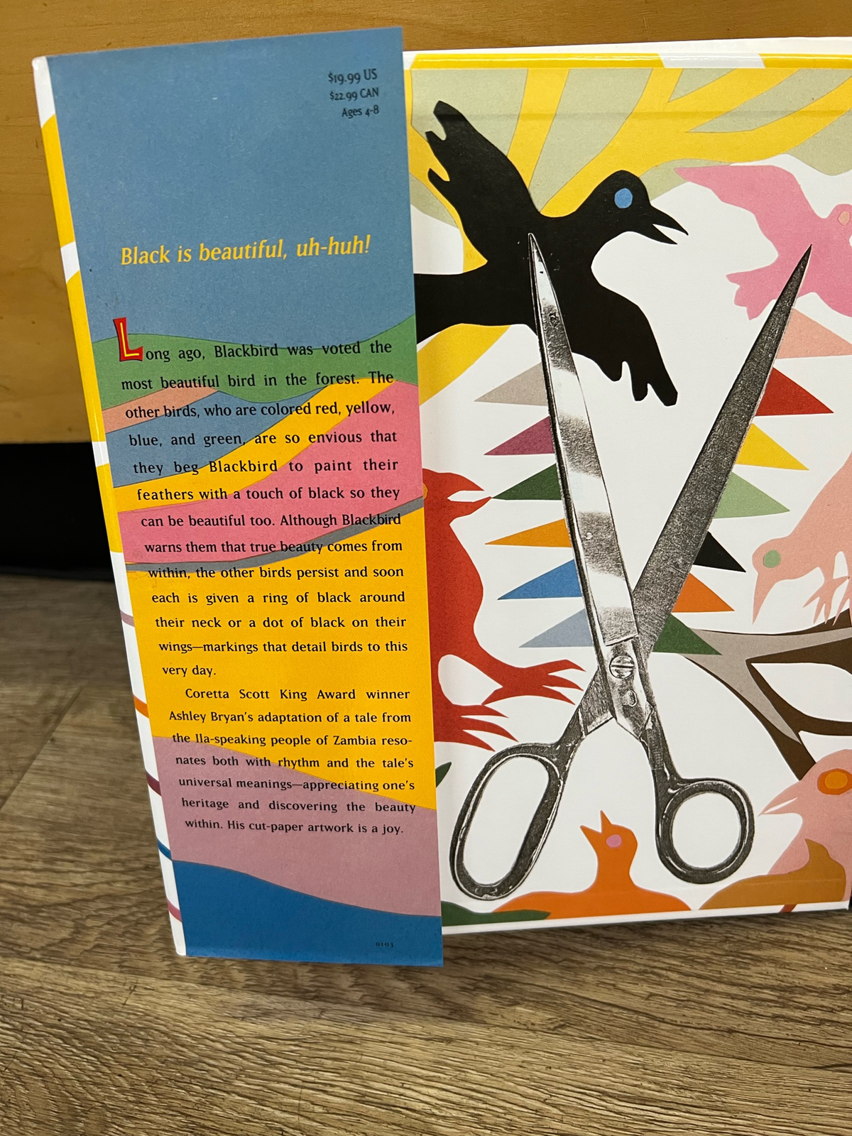 Beautiful Blackbird (Coretta Scott King Illustrator Award Winner) (Hardcover) – by: Ashley Bryan (Author, Illustrator), photo 3